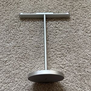 Silver T-Bar Headphone Stand